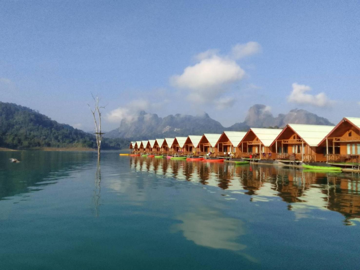 Khaosok Bamboo Huts Resort Khao Sok National Park Exterior foto