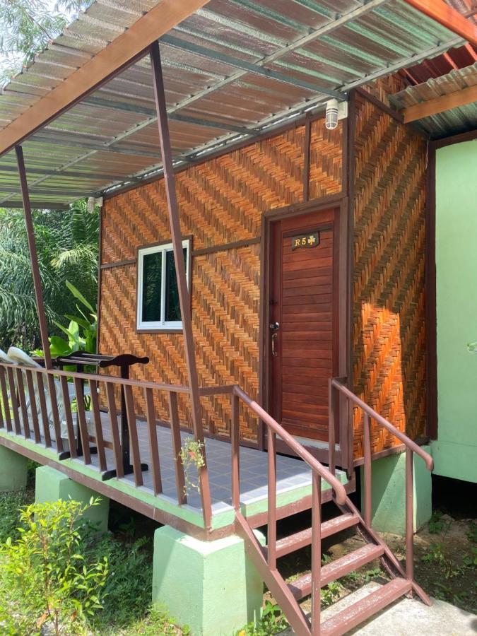 Khaosok Bamboo Huts Resort Khao Sok National Park Exterior foto